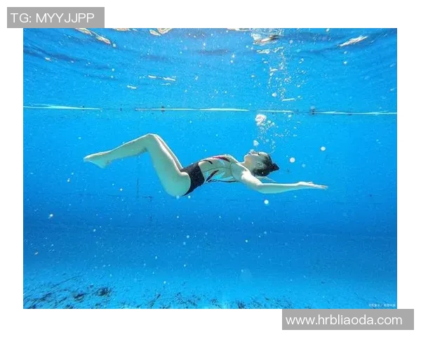 仰泳比赛前的心理调节与准备策略：提升自信与专注力的关键方法